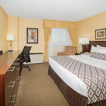 Crowne Plaza Denver Airport Convention Ctr-3
